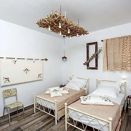 Elaiolithos - Luxury - Adults Only Filóti